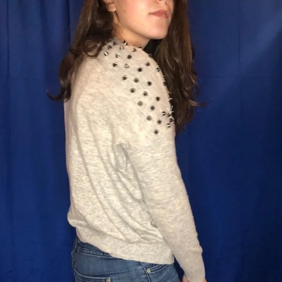 EUC Sweewe Tan crew neck Sweater with Studded Shoulders, Size L - Picture 3 of 8